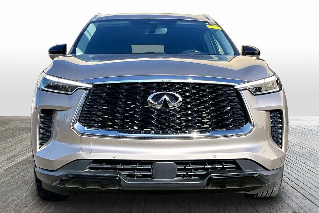 Certified 2023 INFINITI QX60 Luxe image 2