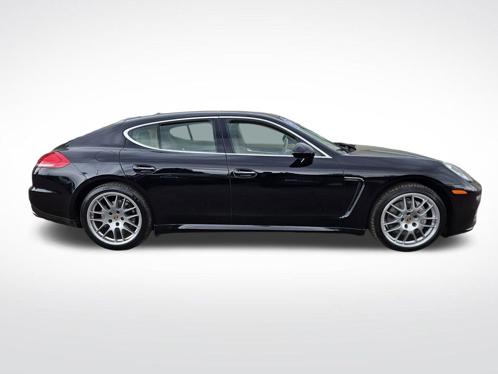 Used 2015 Porsche Panamera 4S image 6