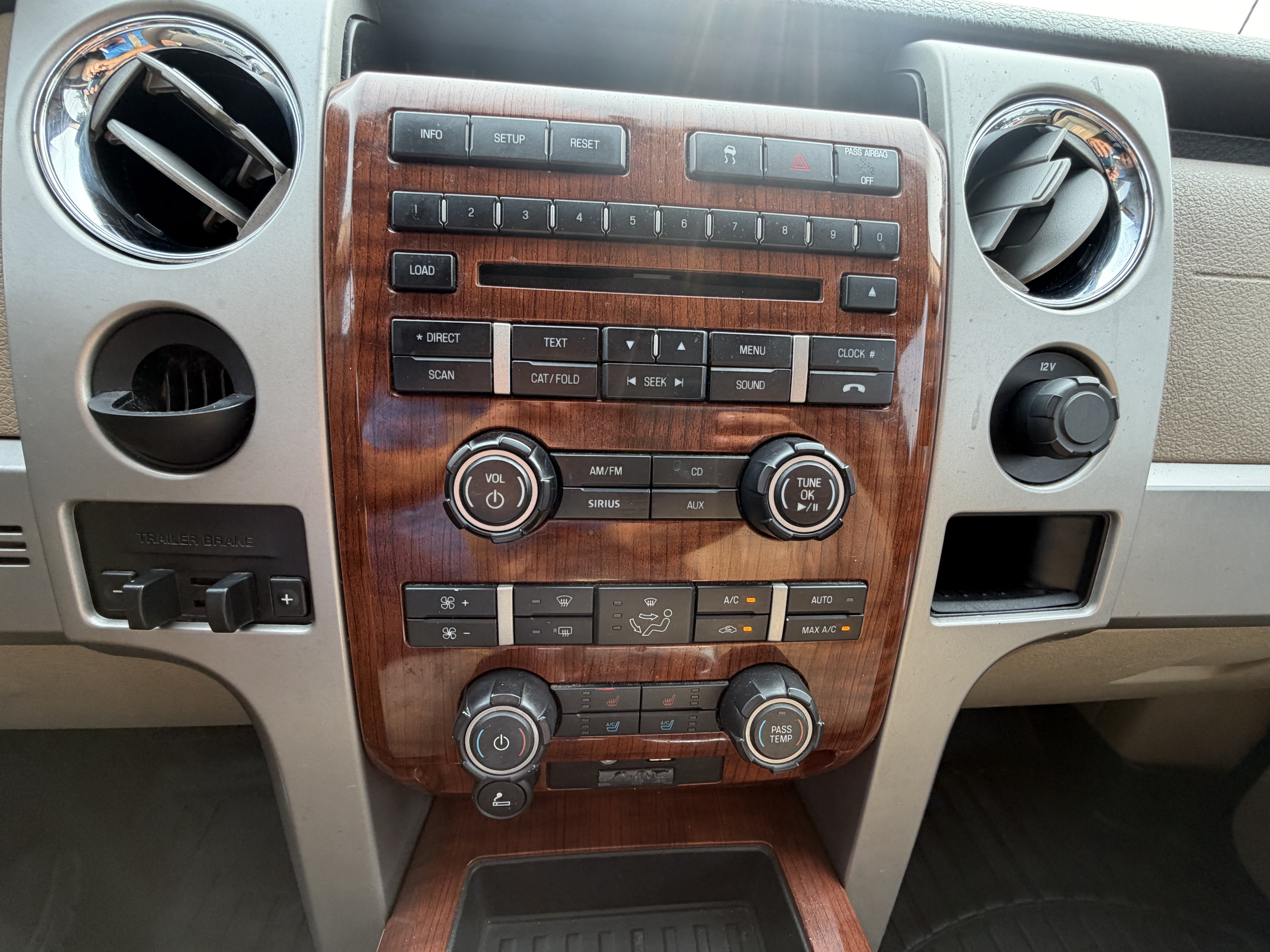 Used 2010 Ford F150 XL RWD image 27