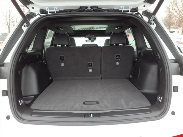 New 2026 Jeep Grand Cherokee Limited AWD/4WD image 6