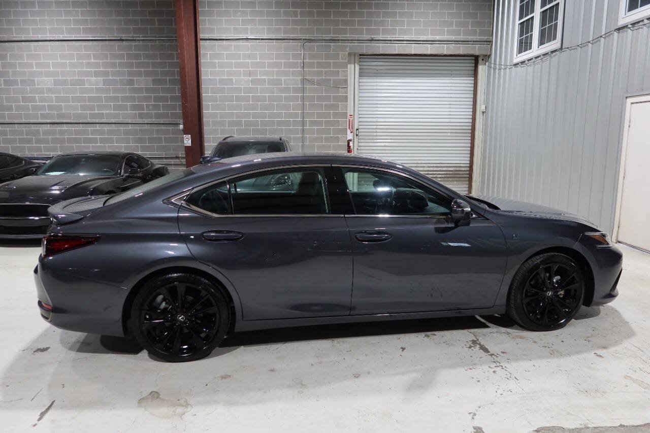 Used 2025 Lexus ES 300h F Sport w/ Accessory Package (Z2) FWD image 6