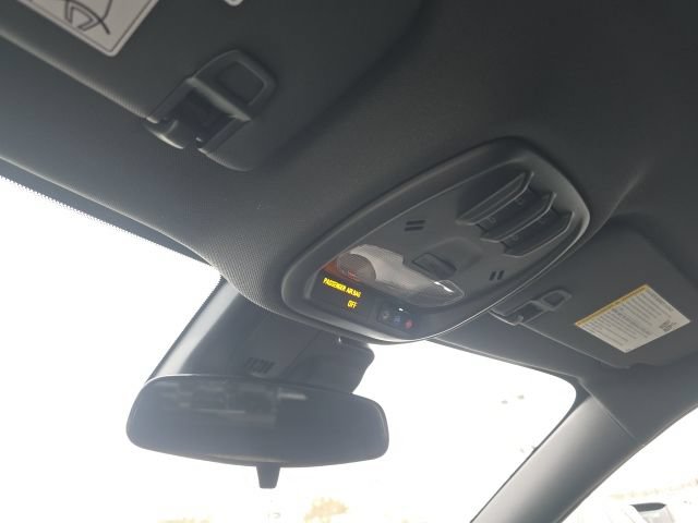 New 2026 Chevrolet Trax RS w/ Sunroof Package FWD image 22