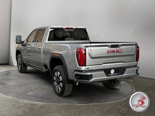 Used 2025 GMC Sierra 2500 Denali w/ Denali Reserve Package image 5