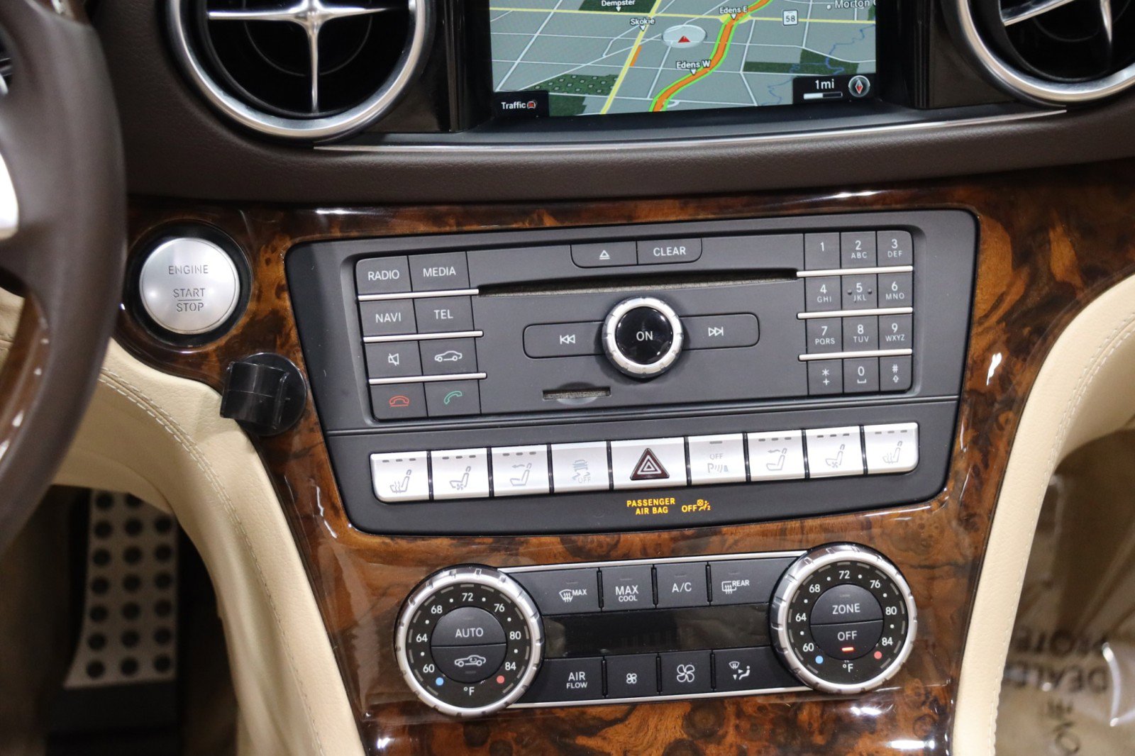 Used 2018 Mercedes-Benz SL 450 image 53