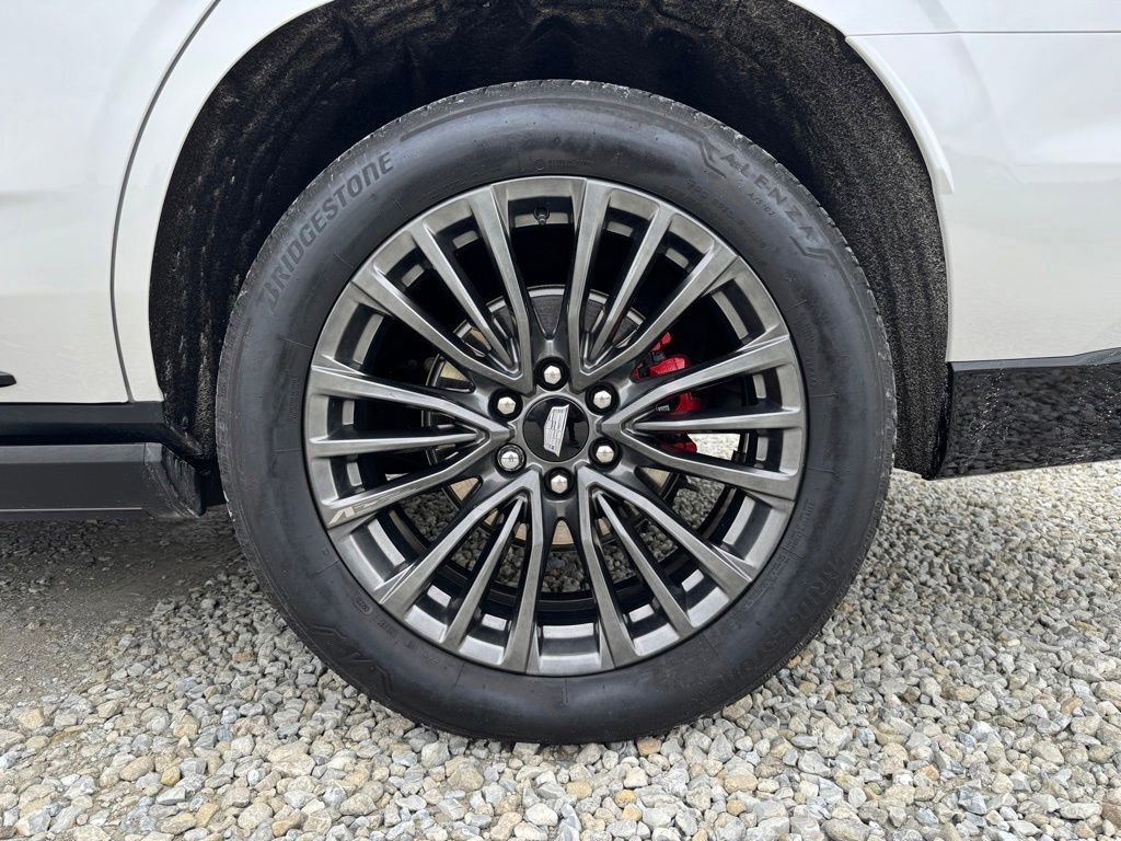 Used 2023 Cadillac Escalade V AWD/4WD image 16
