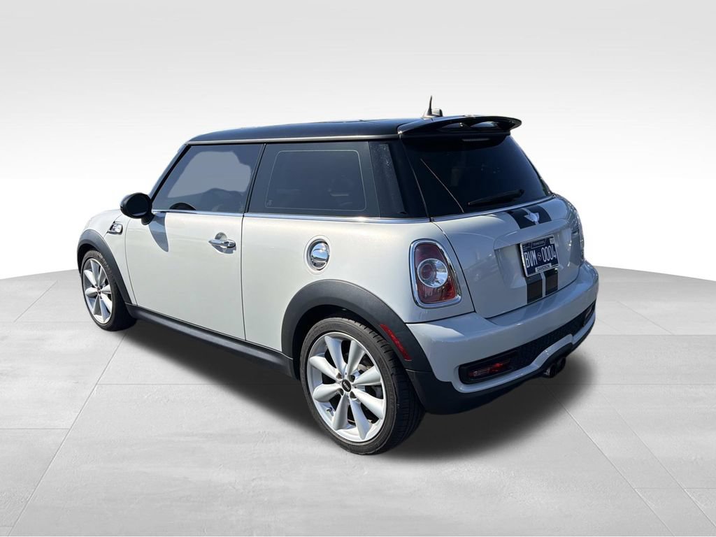 Used 2011 MINI Cooper S FWD image 4