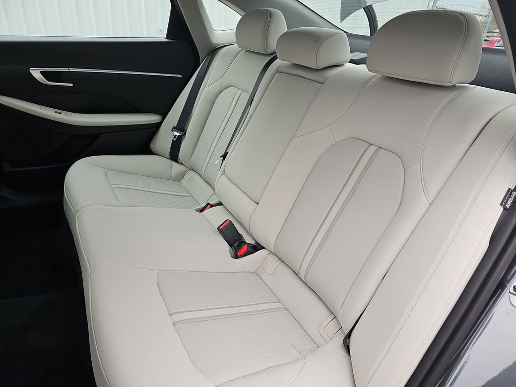 New 2026 Hyundai Sonata SEL FWD image 13