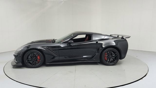 Certified 2019 Chevrolet Corvette ZR1 image 2