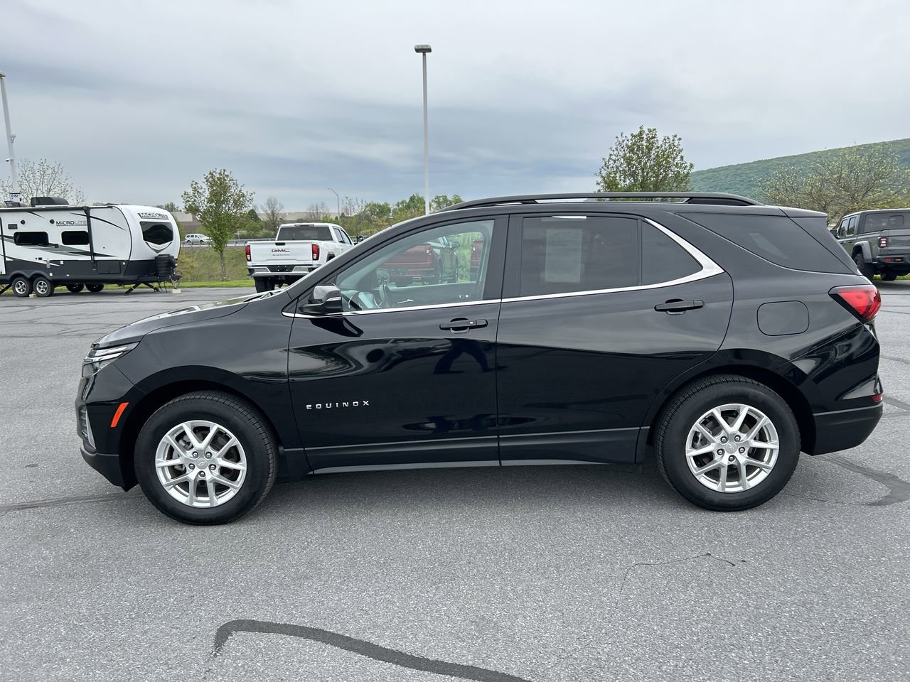 Used 2022 Chevrolet Equinox LT AWD/4WD image 4