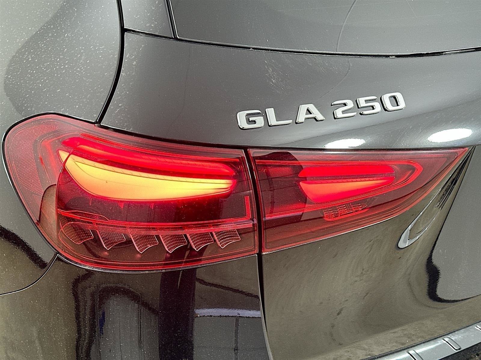 Certified 2026 Mercedes-Benz GLA 250 4MATIC image 39