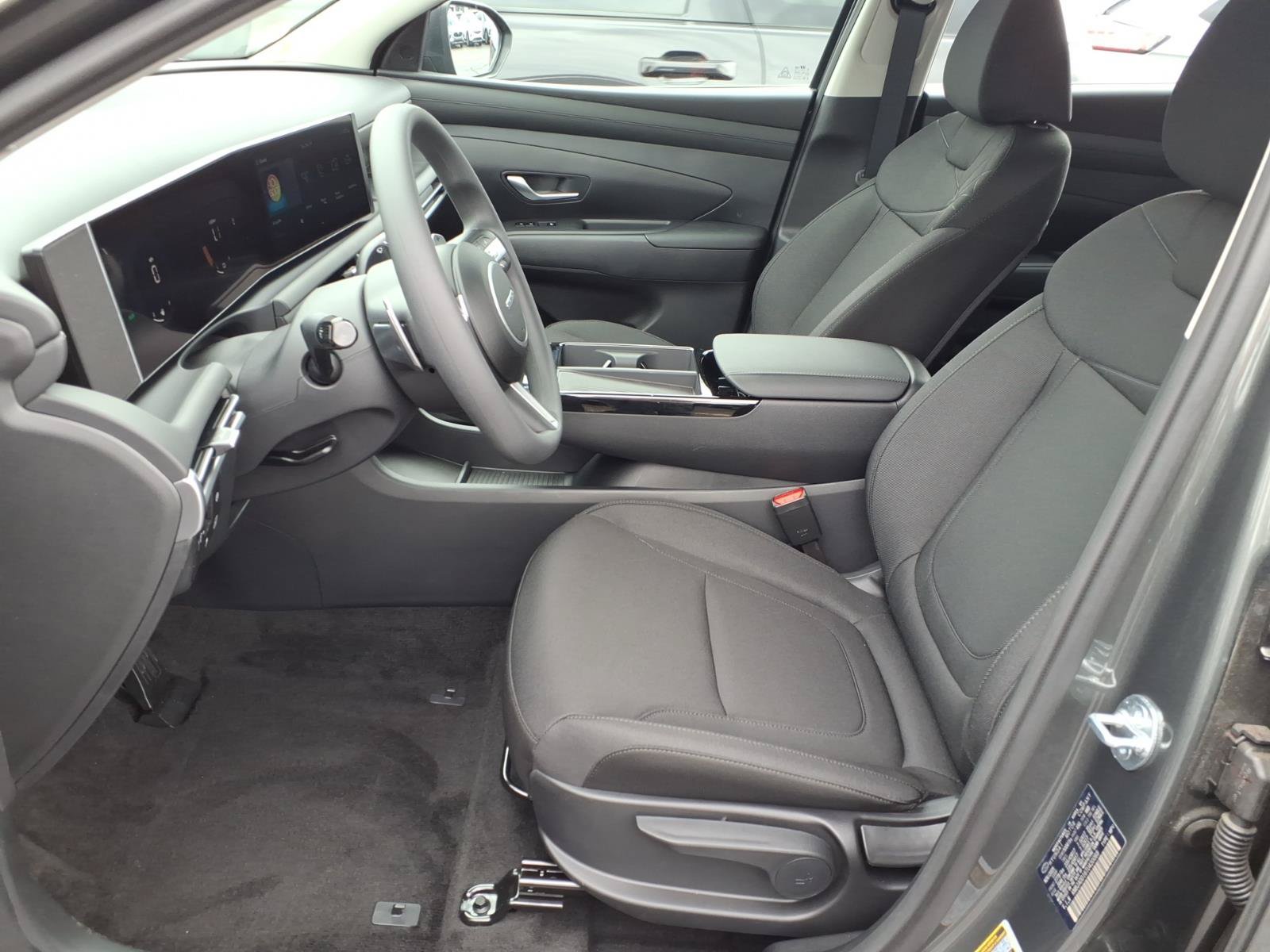 New 2026 Hyundai Tucson Blue SE AWD/4WD image 4