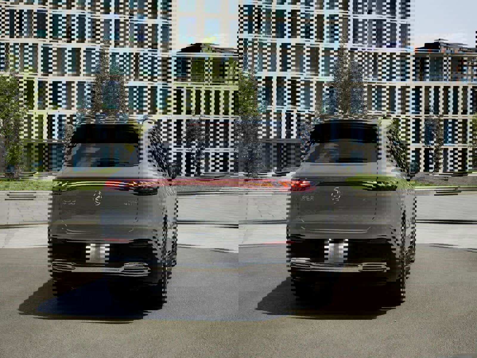 New 2026 Mercedes-Benz EQS 550 4MATIC SUV image 23