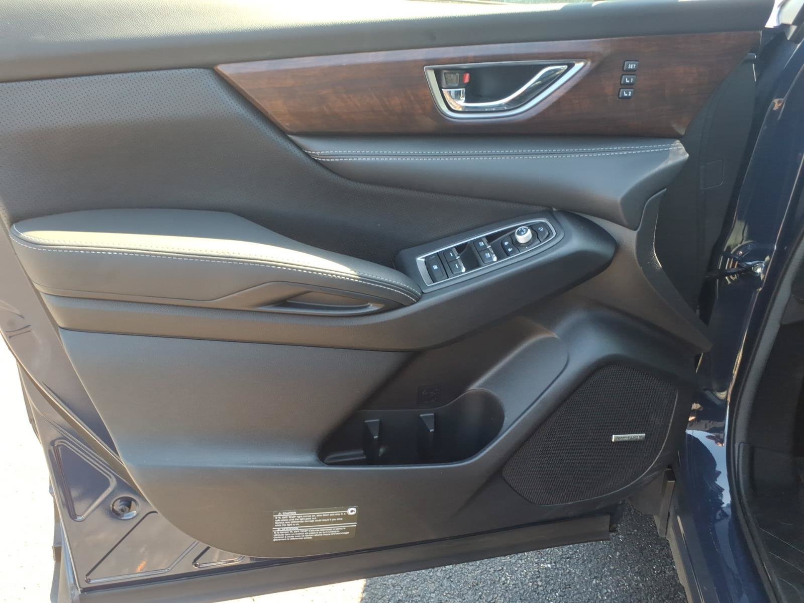 Used 2023 Subaru Ascent Touring AWD/4WD image 12