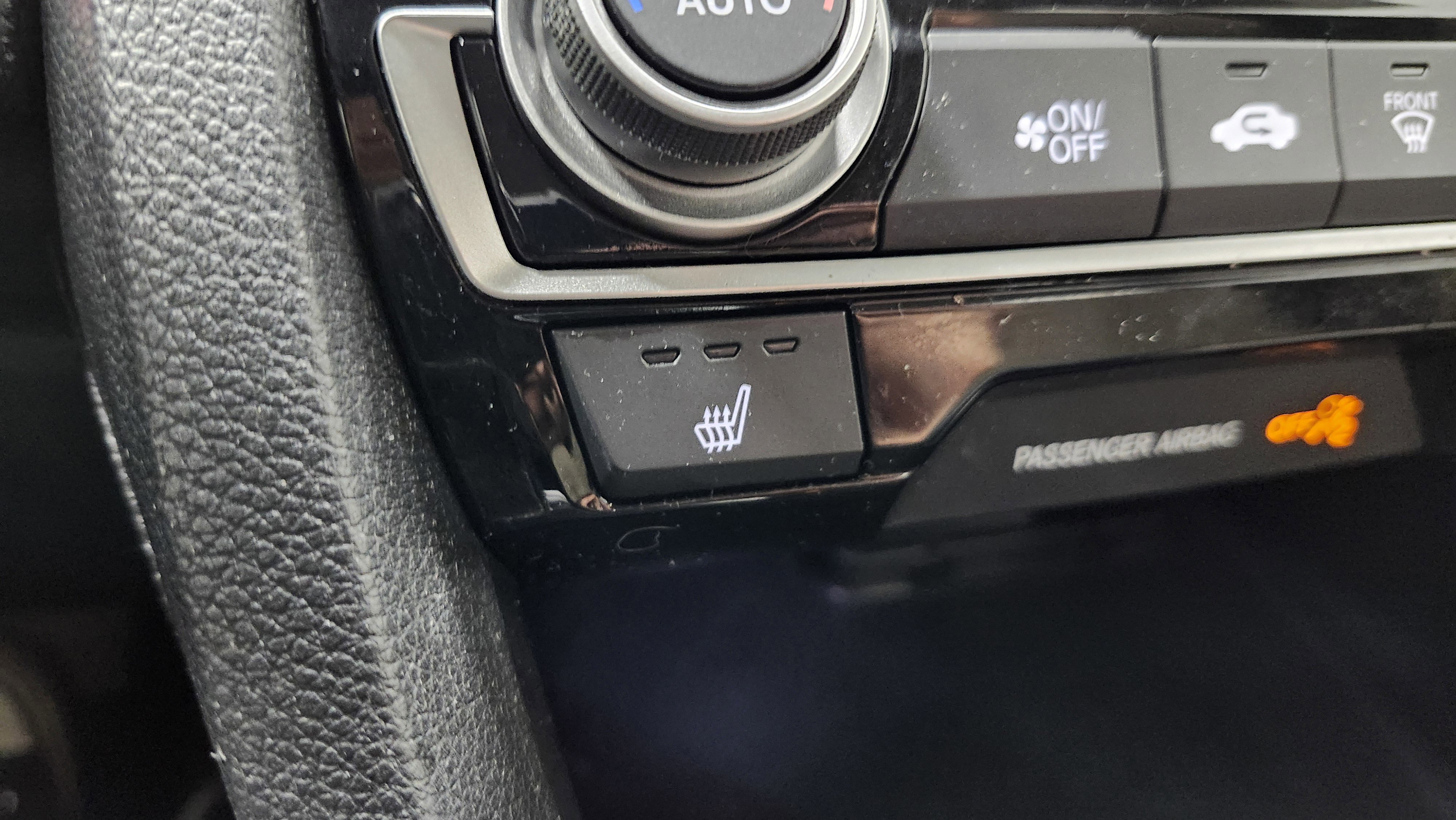 Used 2016 Honda Civic EX-T image 9