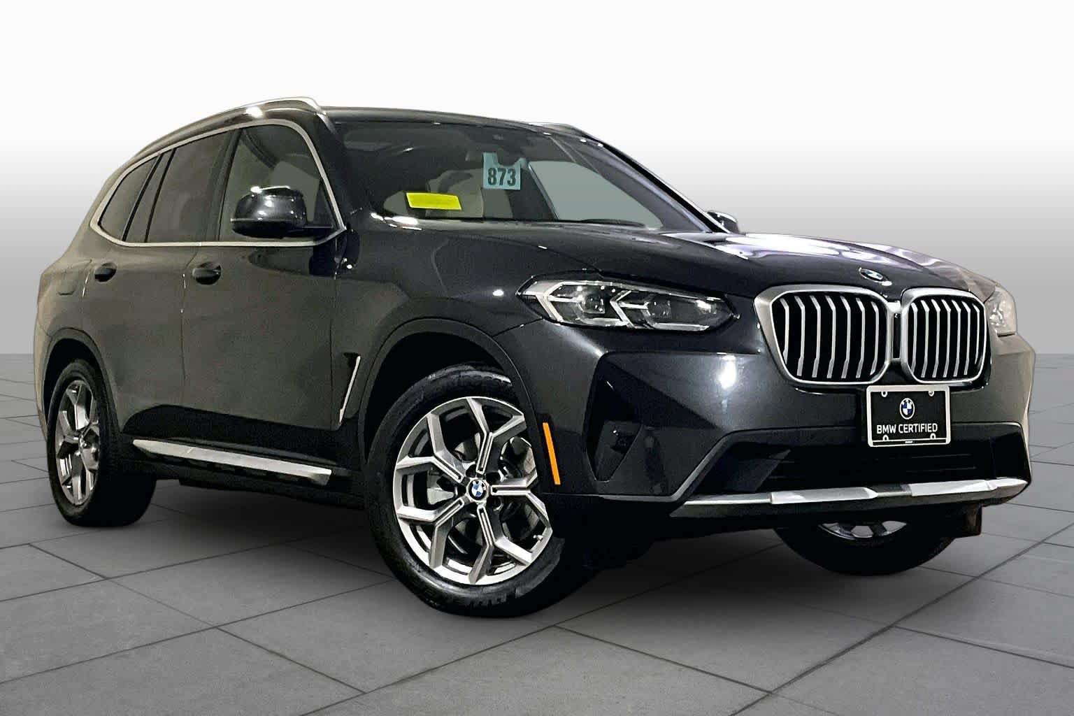 Certified 2024 BMW X3 xDrive30i w/ Premium Package AWD/4WD image 2