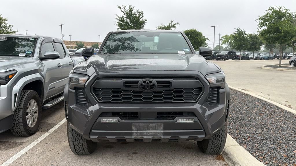 Used 2024 Toyota Tacoma TRD Off-Road AWD/4WD image 2