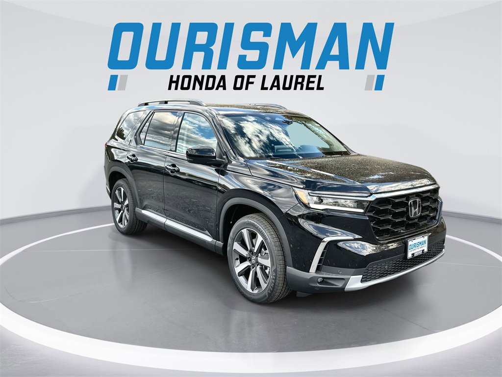 New 2025 Honda Pilot Touring image 2