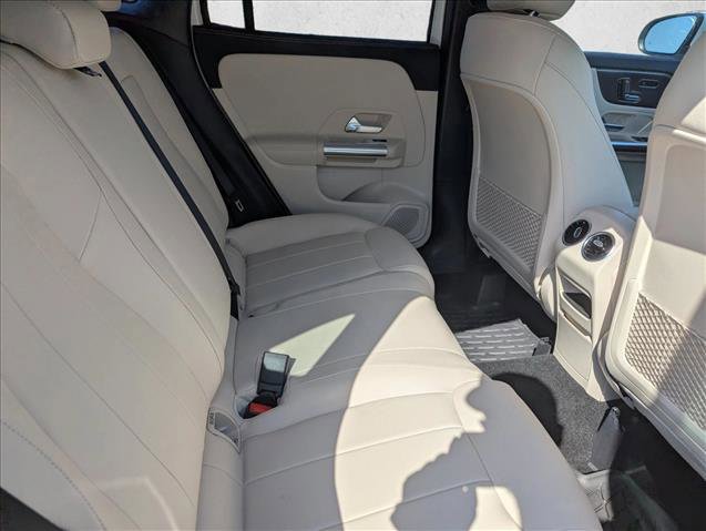 Used 2022 Mercedes-Benz GLA 250 image 28