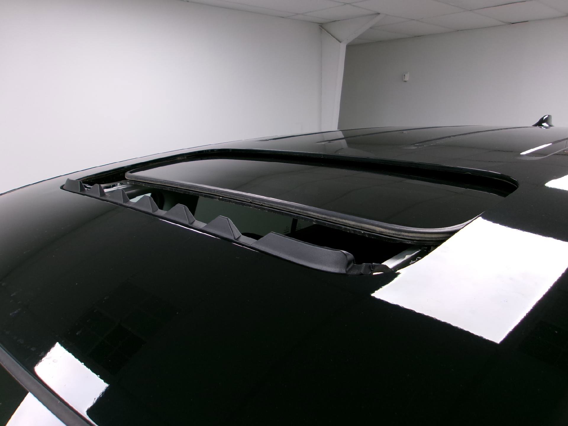 Used 2021 Honda Pilot EX-L image 4