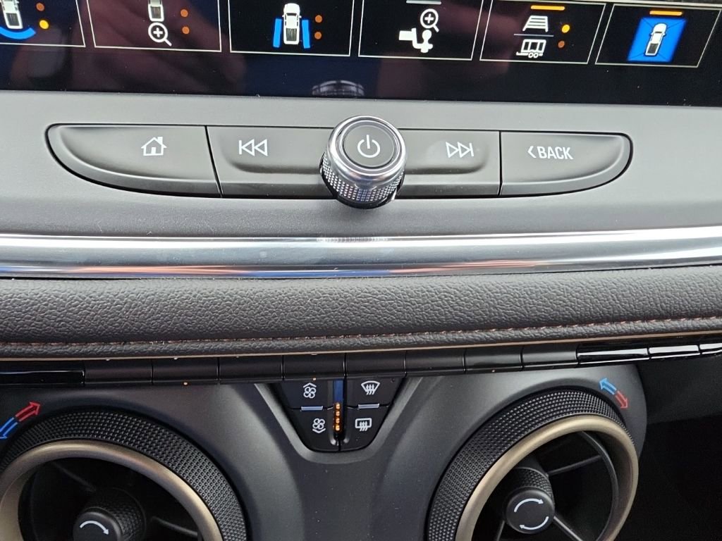 Certified 2023 Chevrolet Blazer Premier w/ Driver Confidence II Package image 17