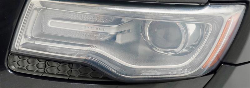 Used 2014 Jeep Grand Cherokee Summit AWD/4WD image 38
