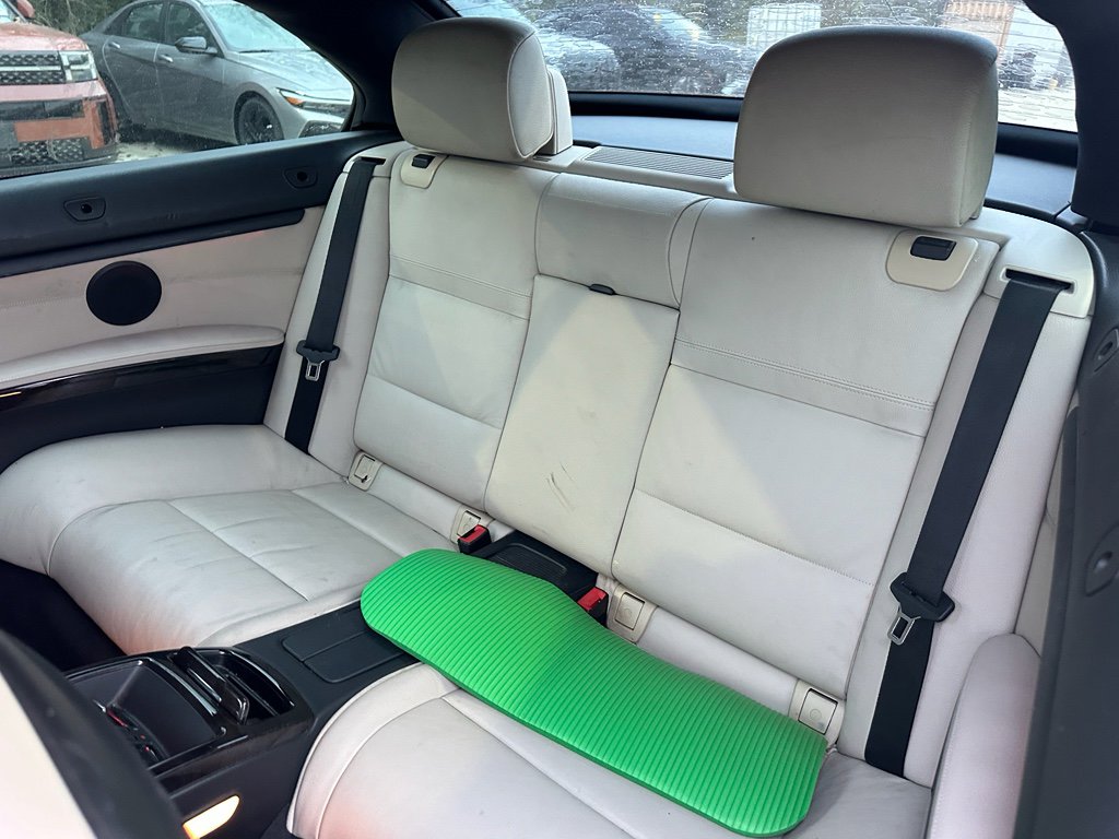 Used 2013 BMW 328i Convertible image 12