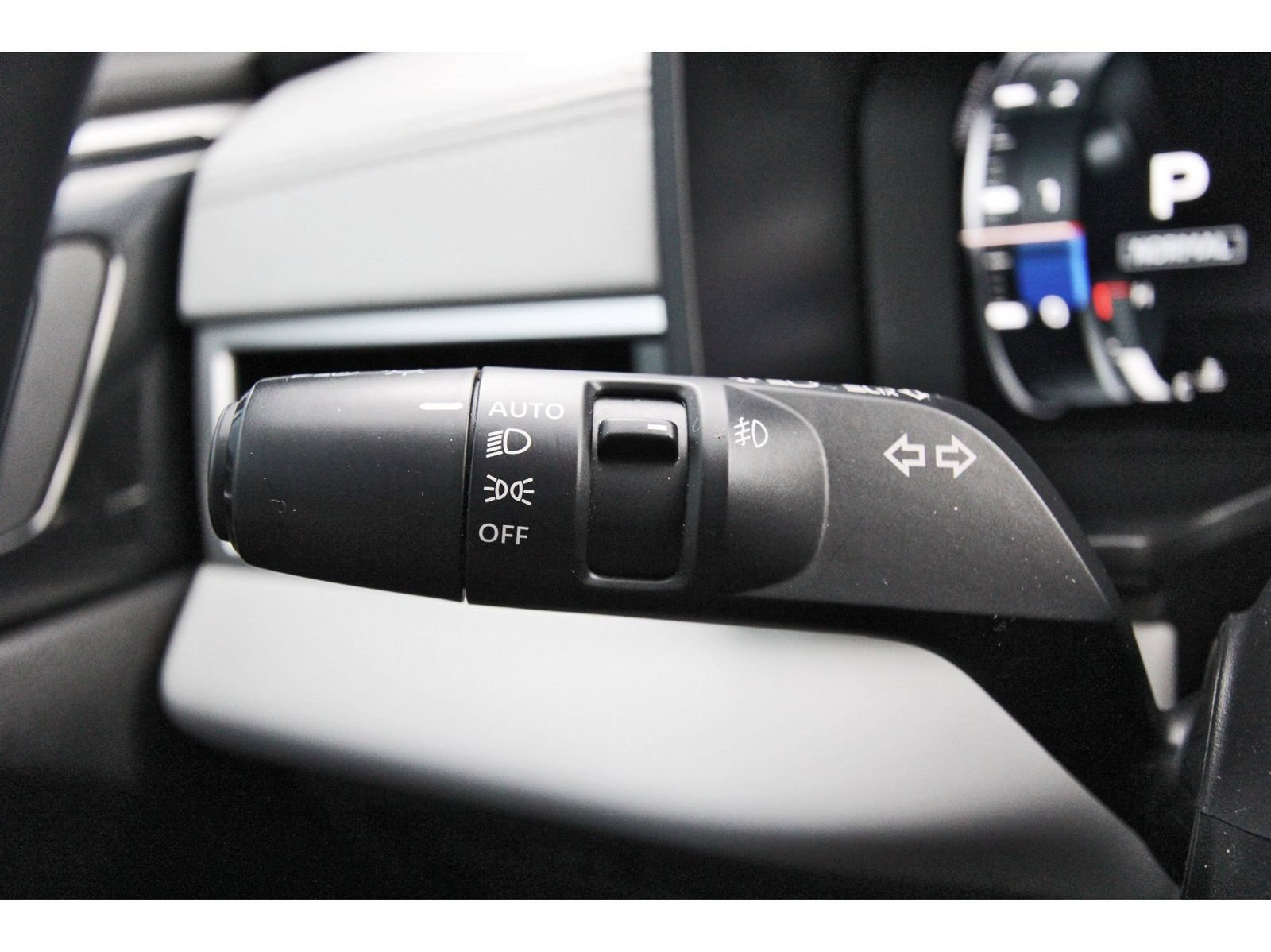 Used 2023 Mitsubishi Outlander SEL FWD image 17