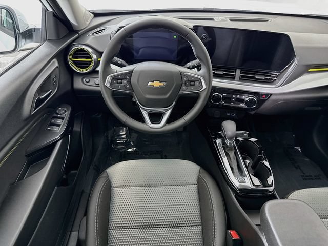 New 2026 Chevrolet Trax LT w/ Driver Confidence Package FWD image 23