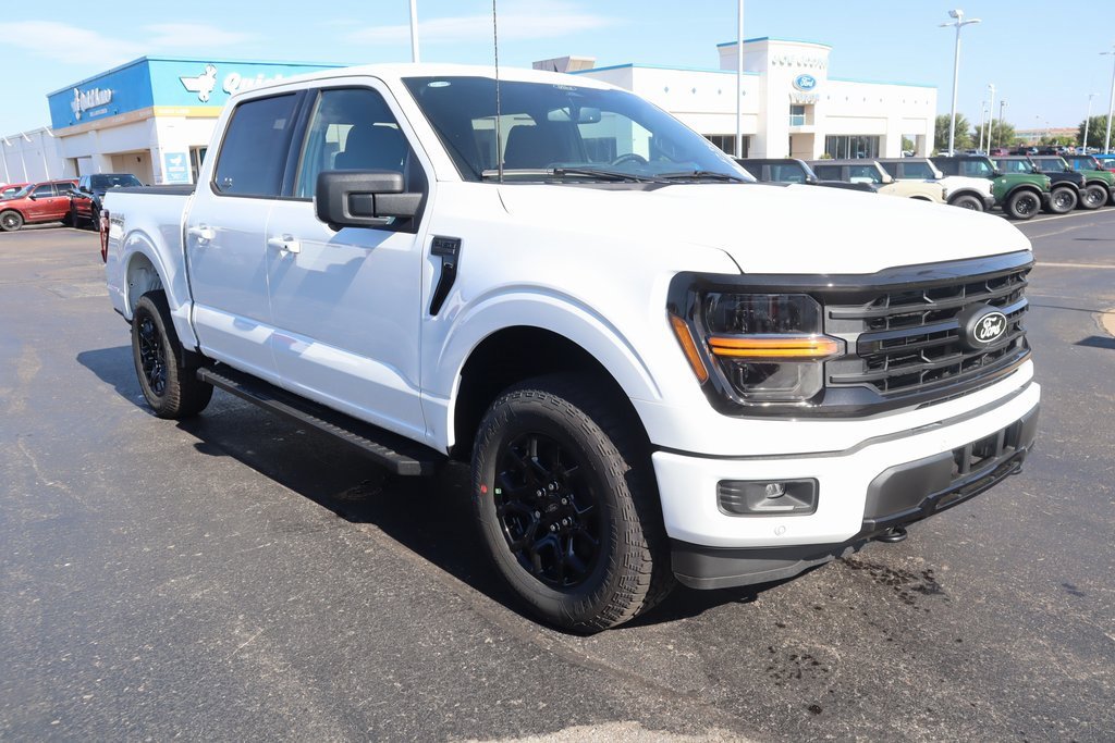 New 2025 Ford F150 XLT w/ Equipment Group 302A MID