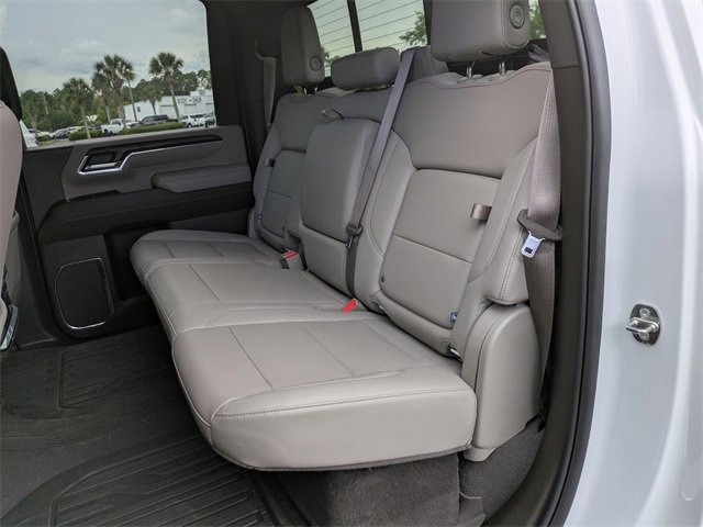 Used 2024 GMC Sierra 2500 SLT w/ SLT Premium Package image 14