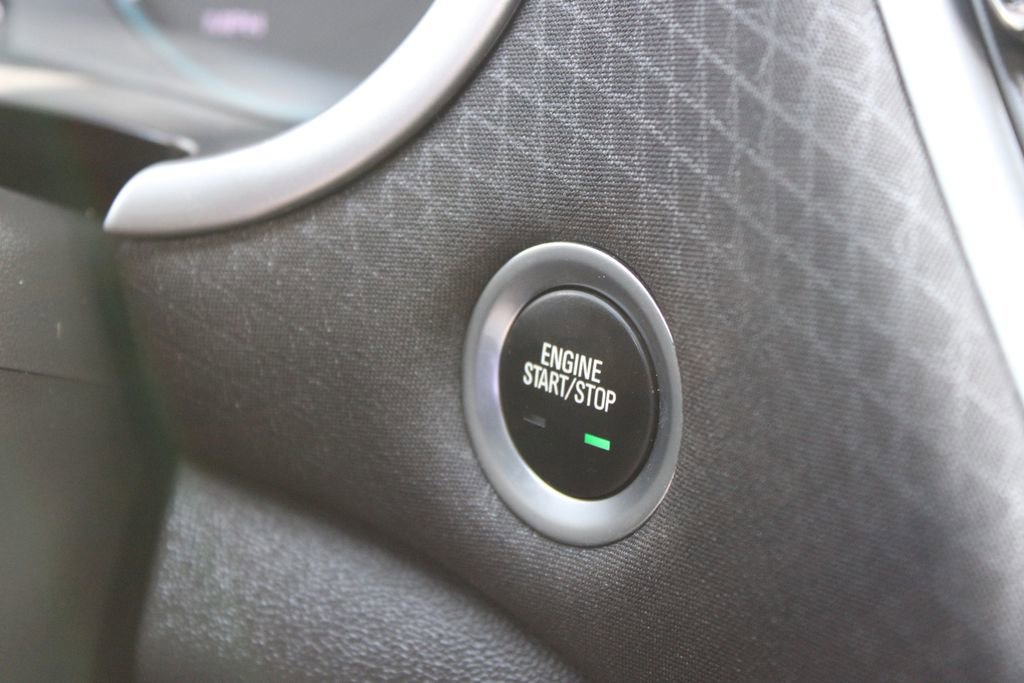 Used 2023 Chevrolet Malibu LS FWD image 35