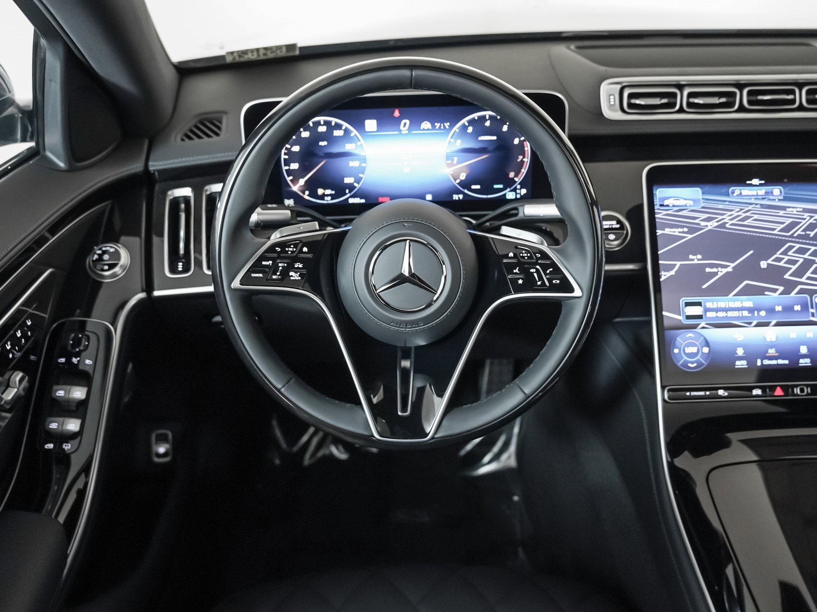 New 2026 Mercedes-Benz S 580 4MATIC Sedan image 14