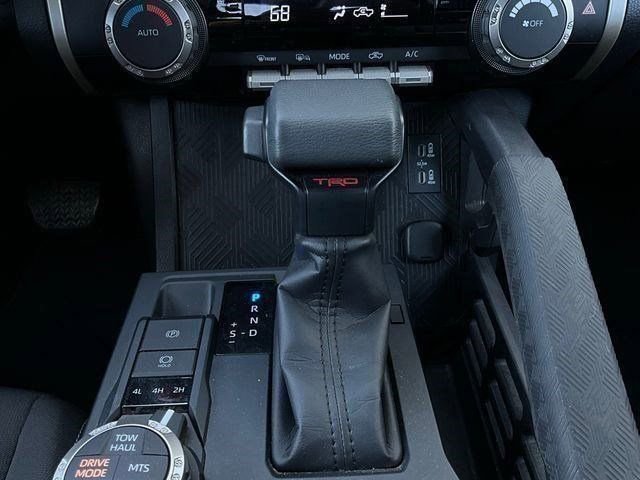 Used 2025 Toyota Tacoma TRD Off-Road image 18