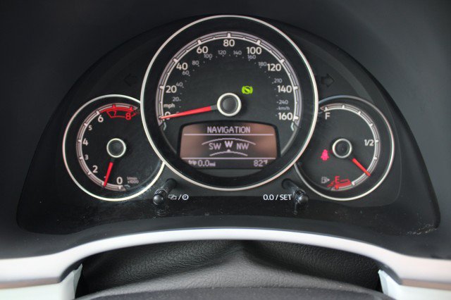 Used 2019 Volkswagen Beetle 2.0T SE w/ SE Premium Package FWD image 29