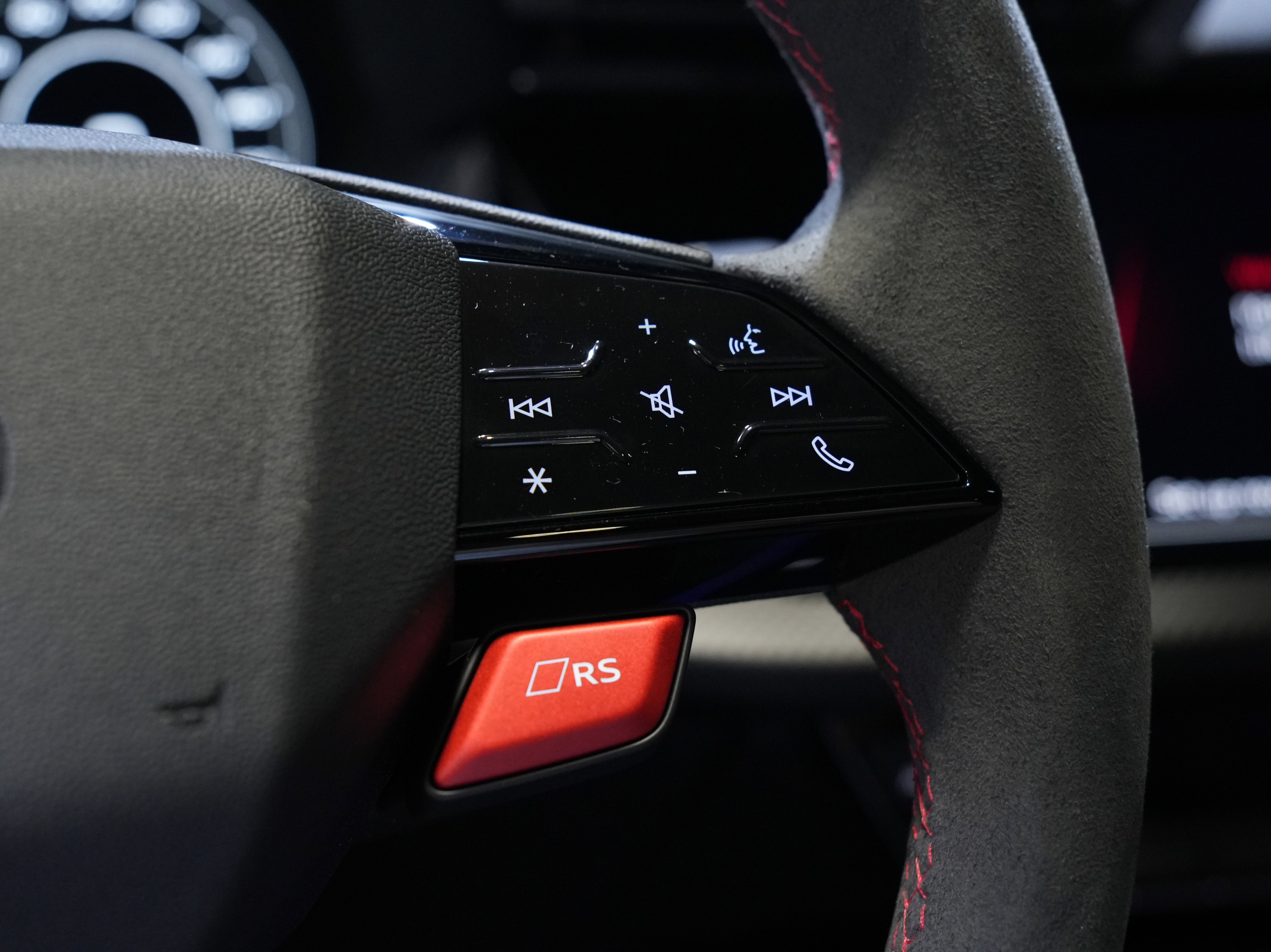 Used 2025 Audi RS 3 image 42