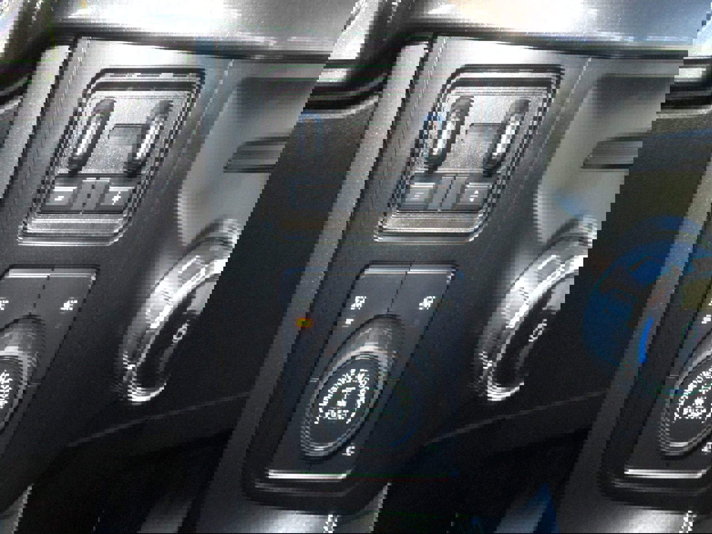 Used 2023 Ford F150 XLT w/ Equipment Group 302A High image 26