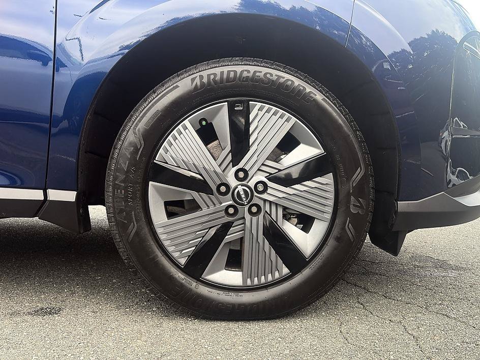 Certified 2025 Nissan Murano SL AWD/4WD image 12