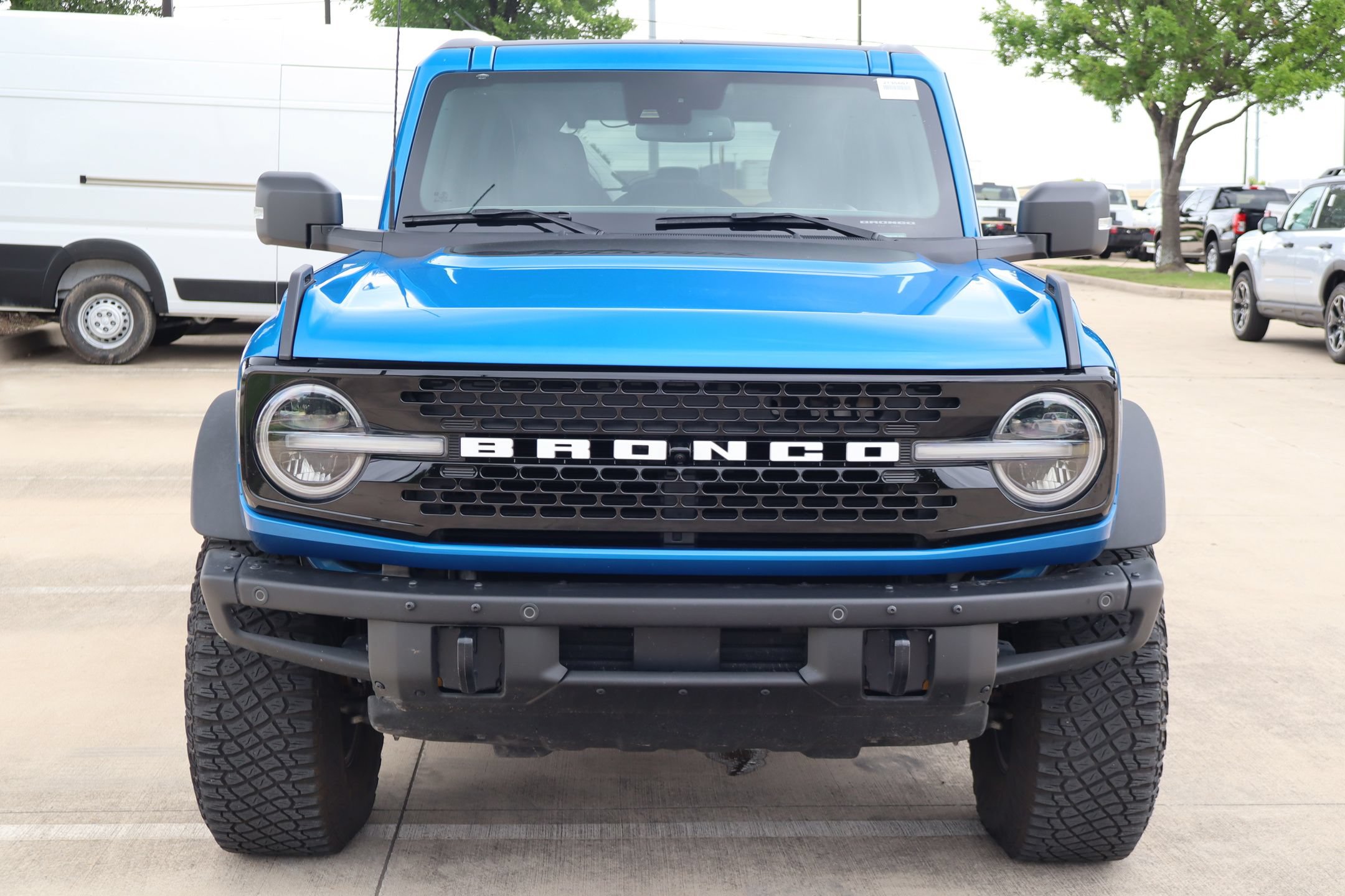 Used 2022 Ford Bronco Wildtrak AWD/4WD image 9