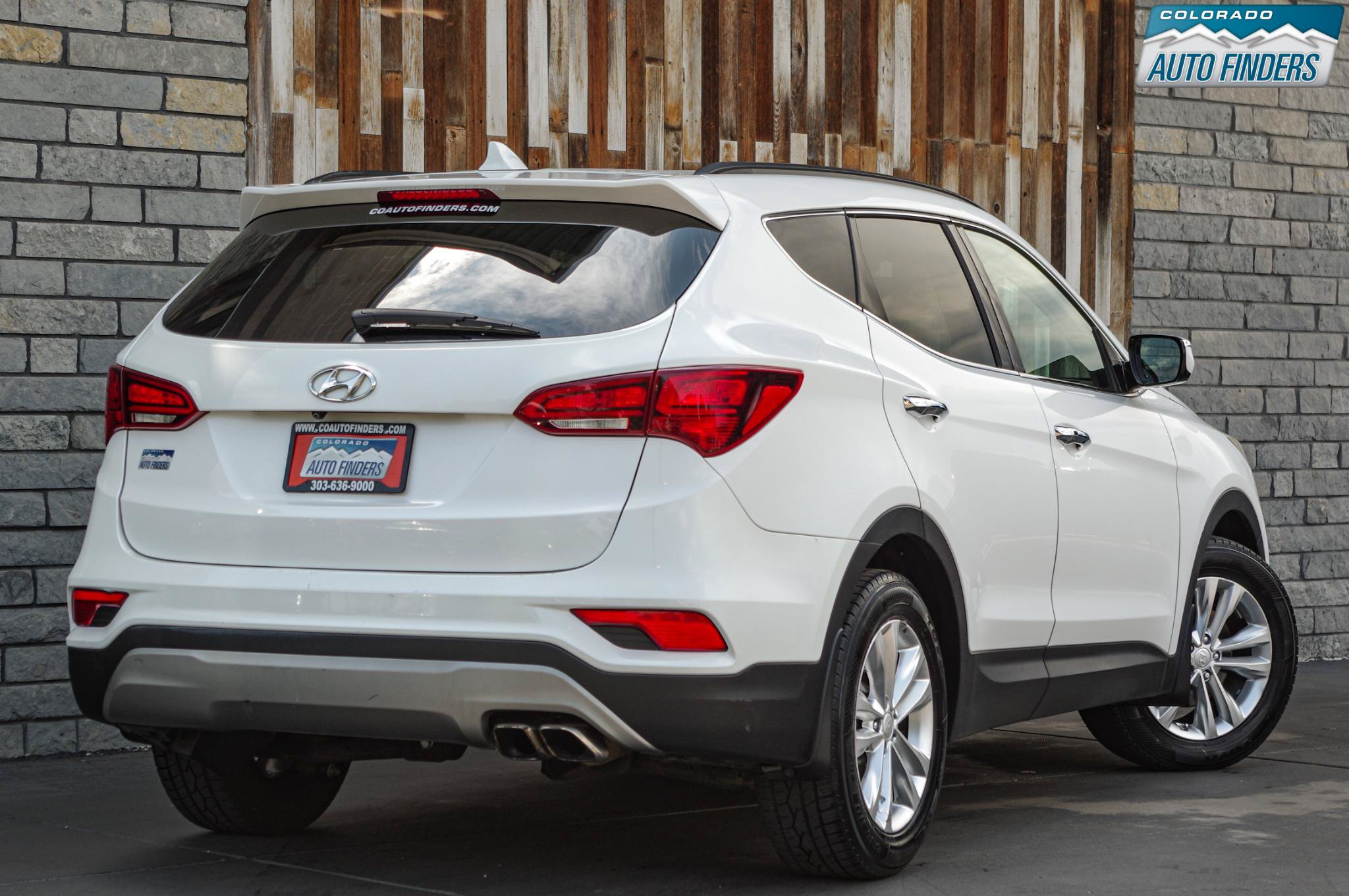 Used 2017 Hyundai Santa Fe Sport 2.0T AWD/4WD image 7