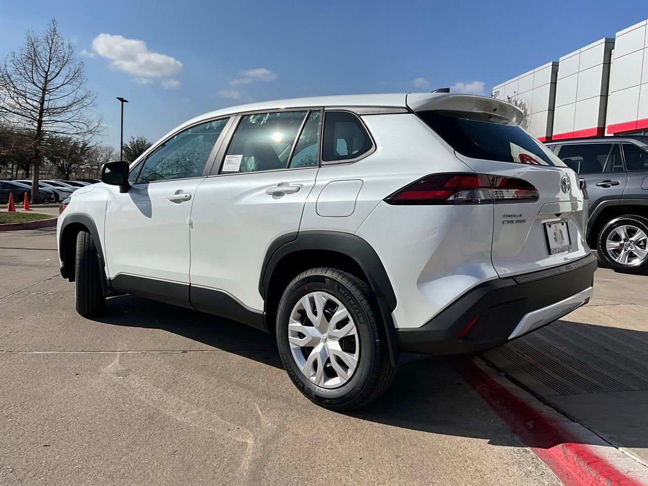 New 2026 Toyota Corolla Cross L image 8