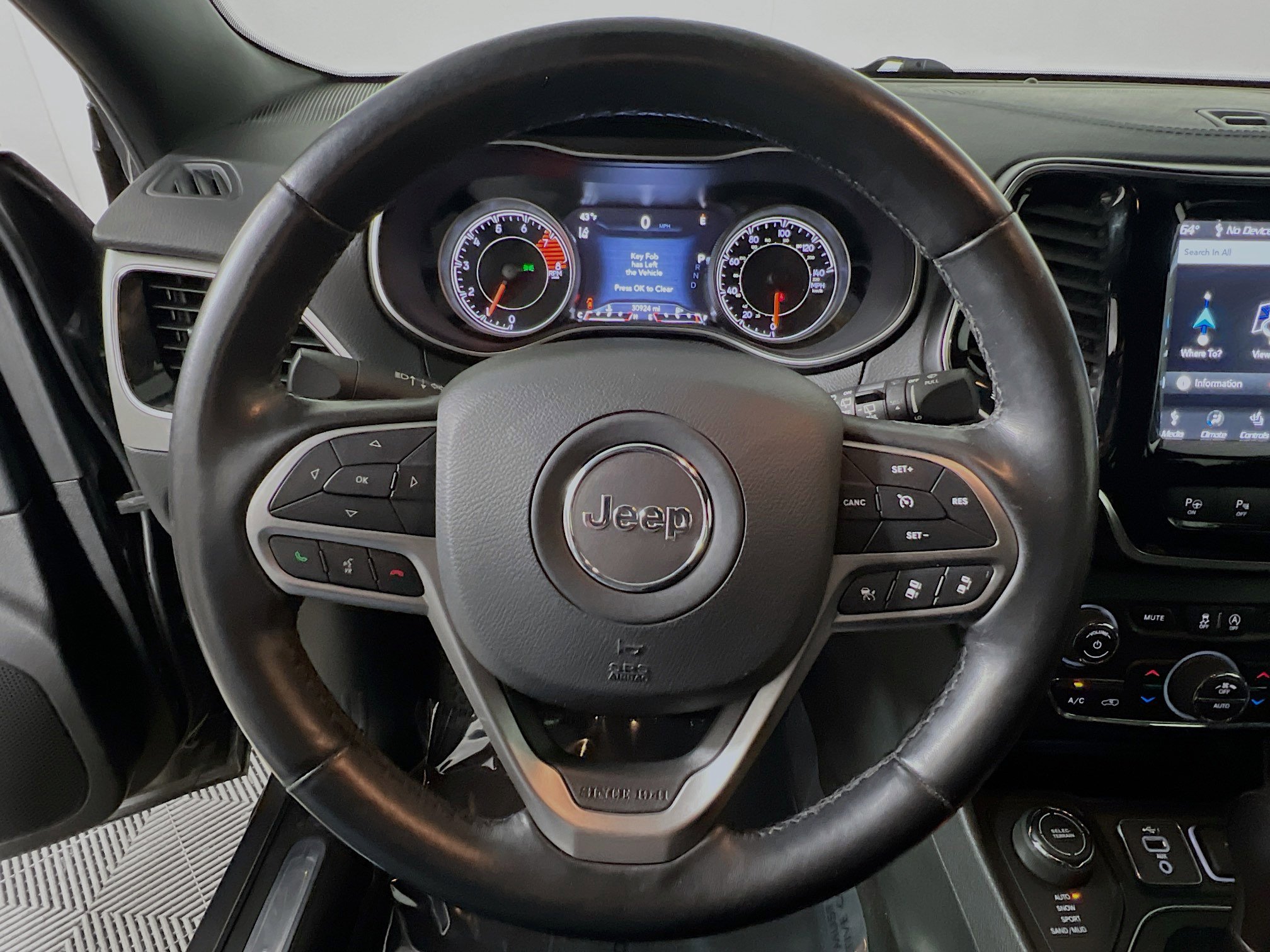 Used 2020 Jeep Cherokee High Altitude image 18