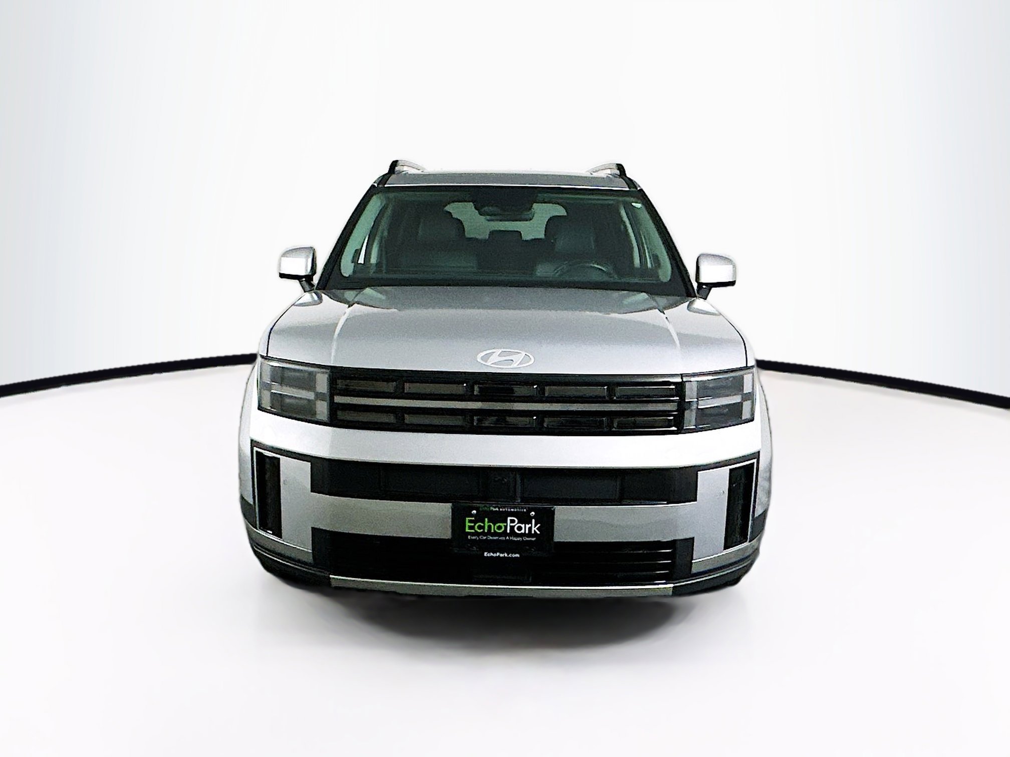 Used 2025 Hyundai Santa Fe Limited image 2