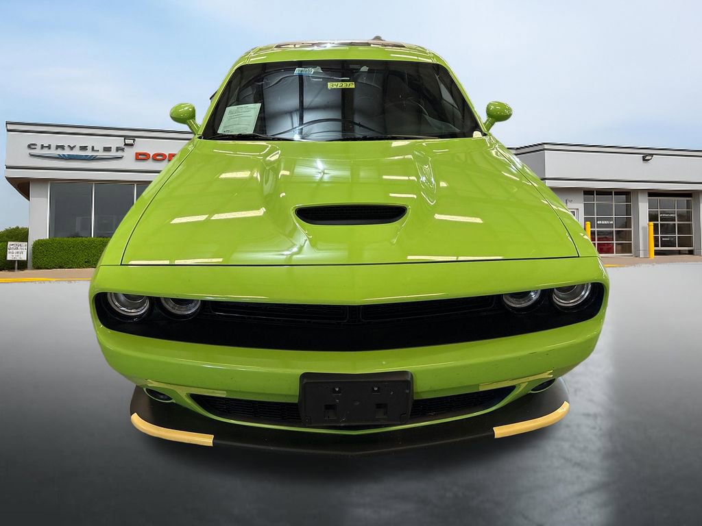 Used 2023 Dodge Challenger GT w/ Plus Package image 29