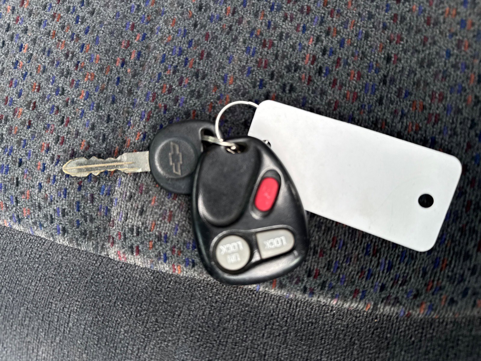 Used 2002 Chevrolet Silverado 2500 LS w/ Electrical Convenience Pkg image 12