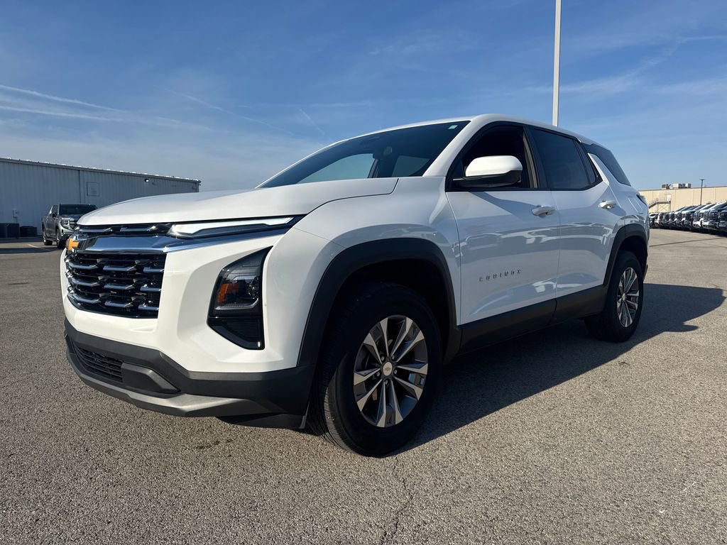 Used 2026 Chevrolet Equinox LT w/ Convenience Package II FWD video 2