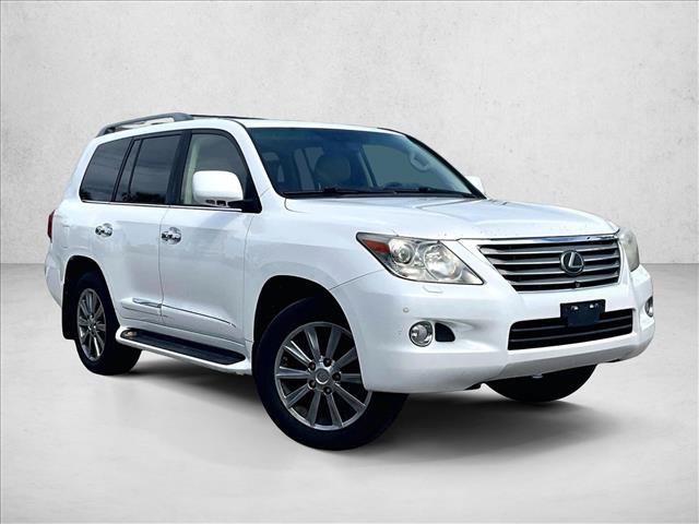 Used 2011 Lexus LX 570 4WD w/ Luxury Pkg w/Pre-crash image 11