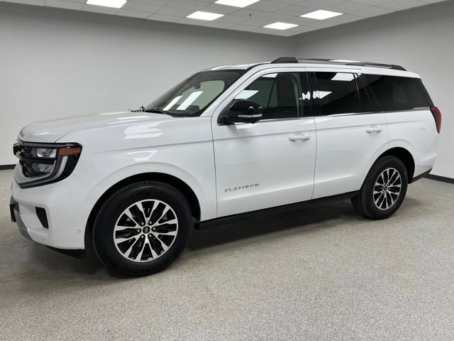 Used 2025 Ford Expedition Platinum AWD/4WD image 5