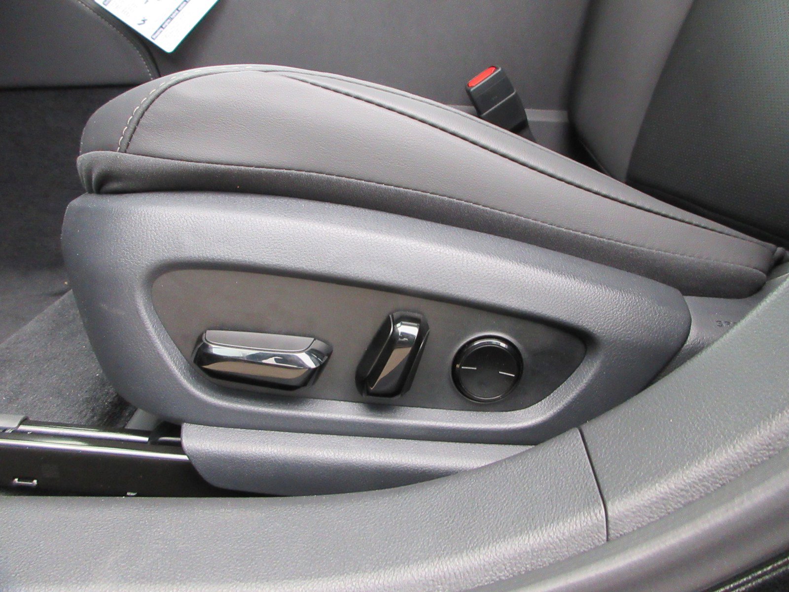 New 2025 Lexus ES 350 w/ Premium Package image 30