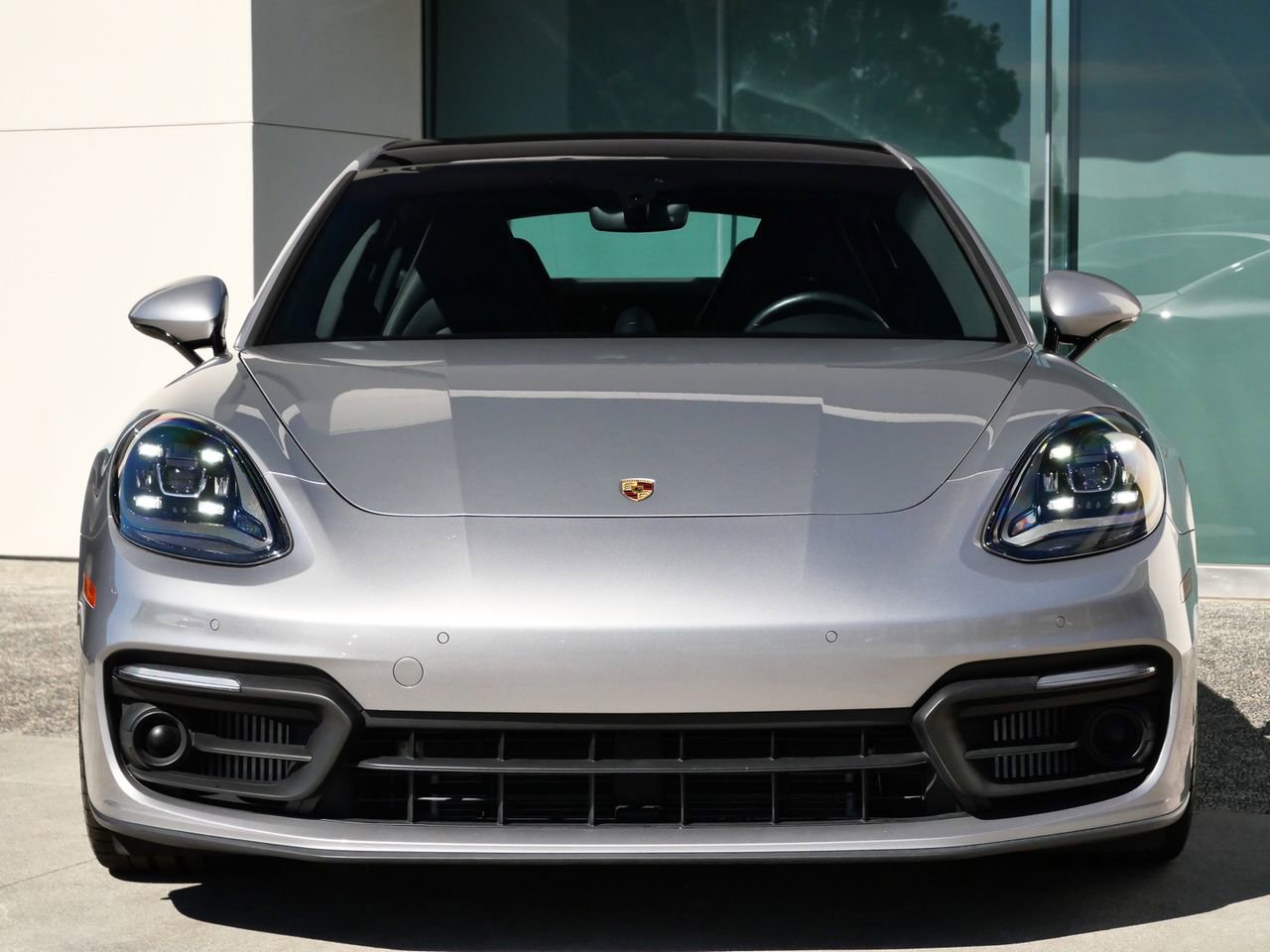 Used 2022 Porsche Panamera 4 Executive w/ Sport Chrono Package image 2