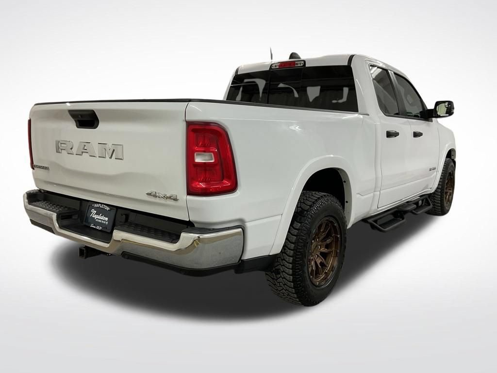 Used 2025 RAM 1500 Big Horn AWD/4WD image 3